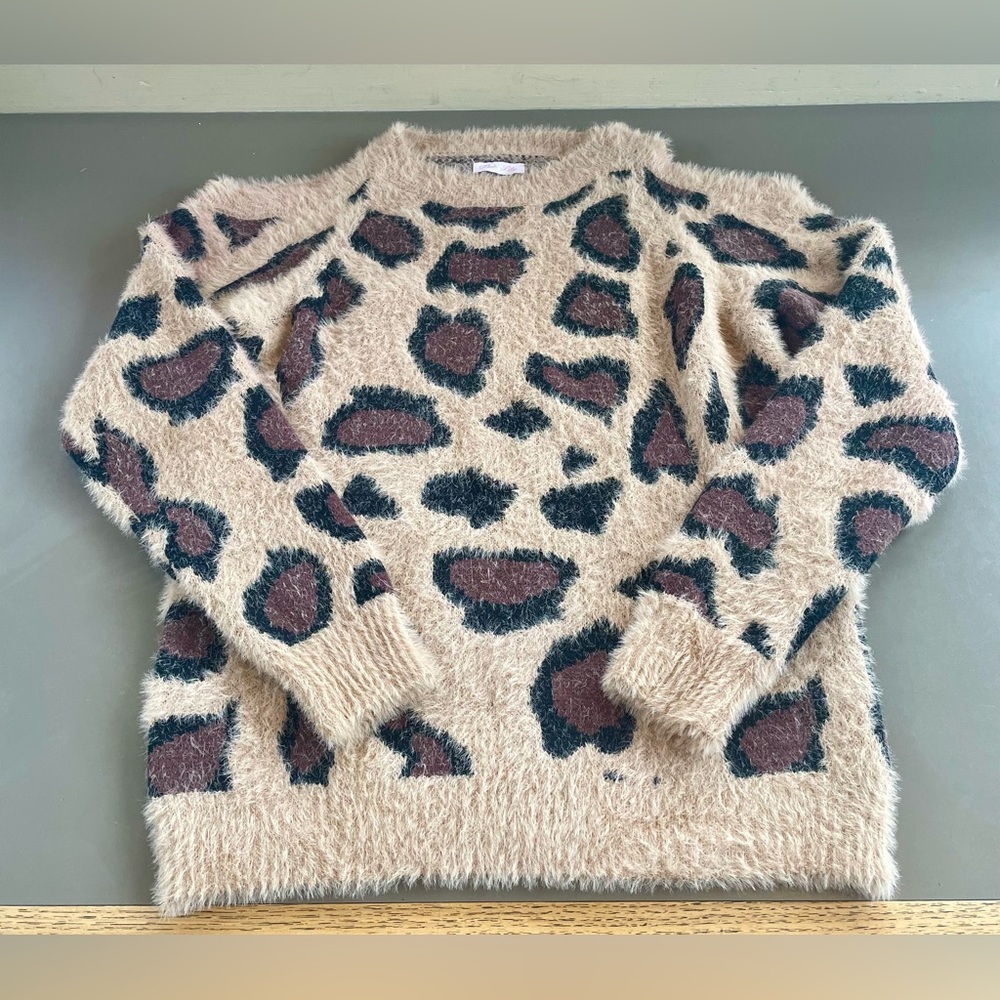 Pink Lily Women’s Cheetah Print Sweater